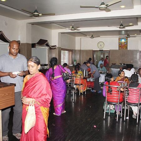 Sivamurugan Hotell Kumbakonam Exteriör bild