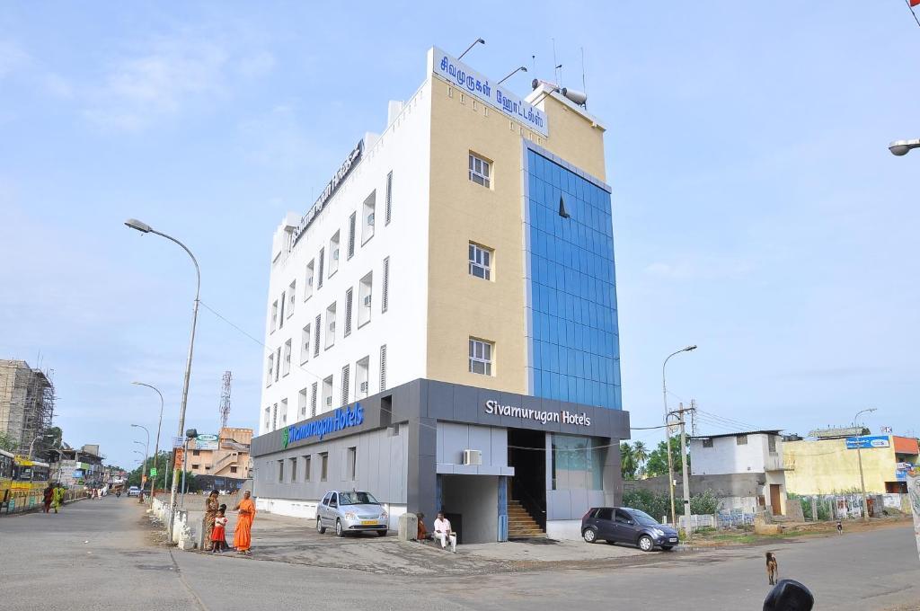 Sivamurugan Hotell Kumbakonam Exteriör bild