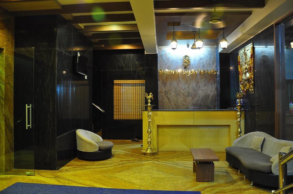 Sivamurugan Hotell Kumbakonam Exteriör bild
